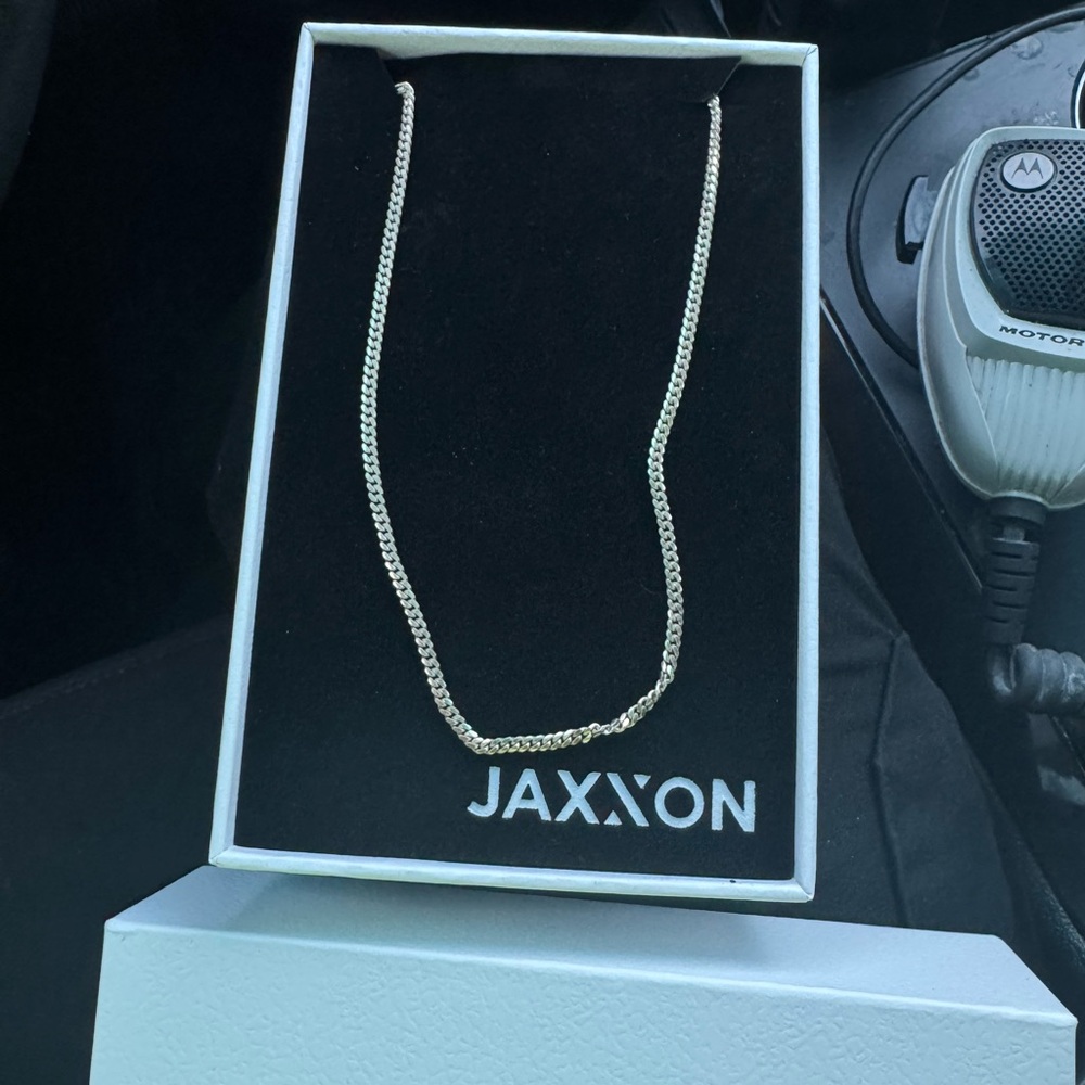 Jaxxon 3mm 22” gold chain
